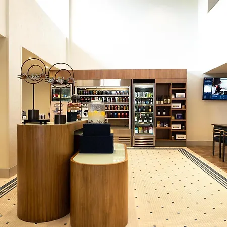 Doubletree By Hilton Hotel Houston Hobby Airport-3